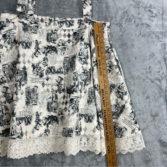 Hot Topic Thorn & Fable NWT Alice in Wonderland Looking Glass Suspender Skirt 2X - Picture 15 of 16